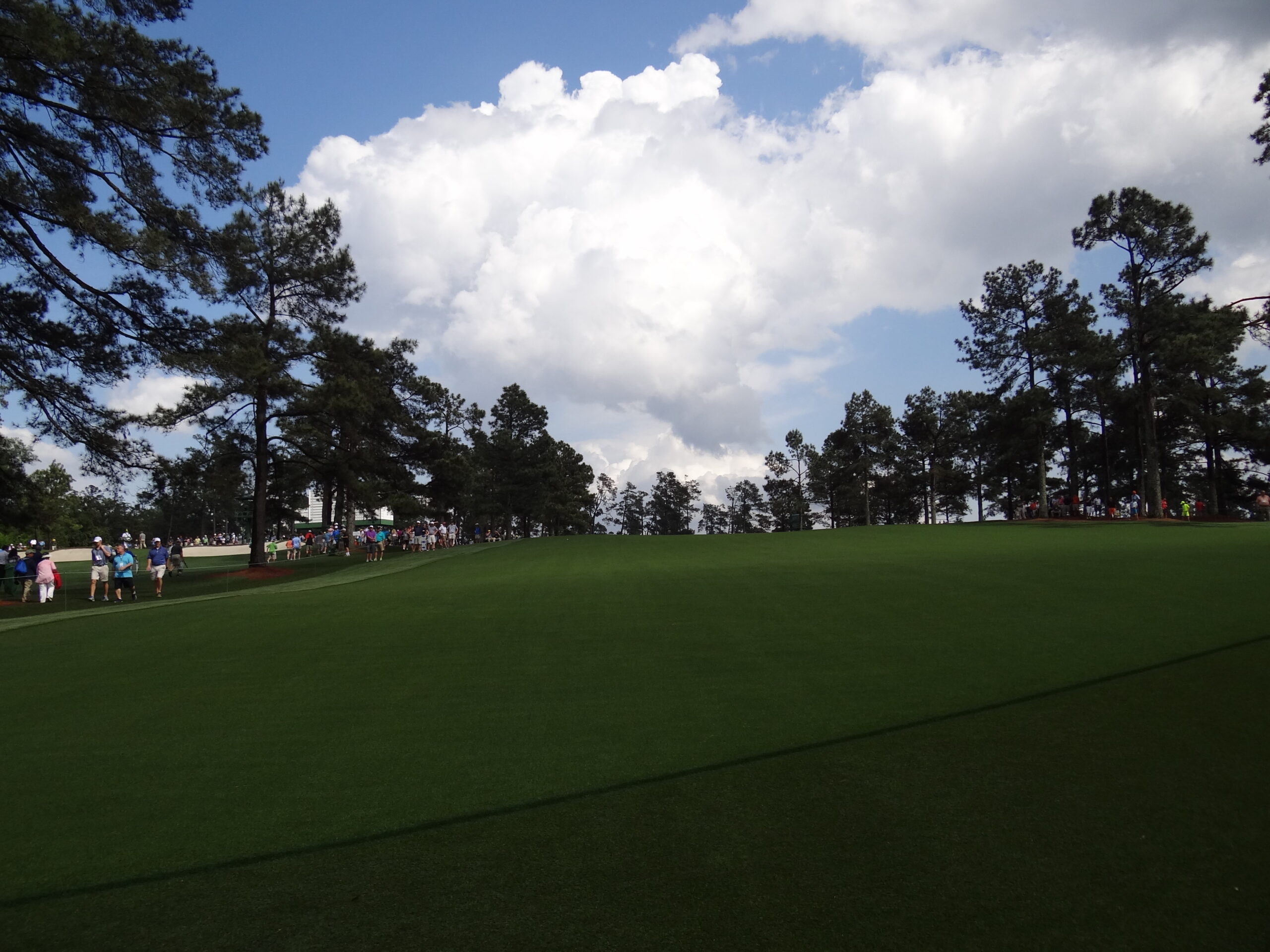 Masters fairway atmosphere during practice rounds
